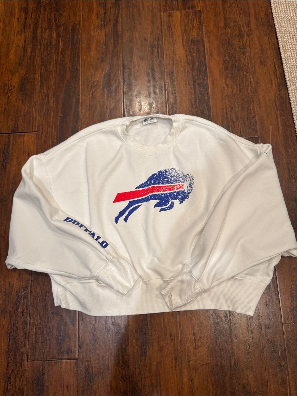 Nike Buffalo Bills Oversized Cropped Sweatshirt - XS
